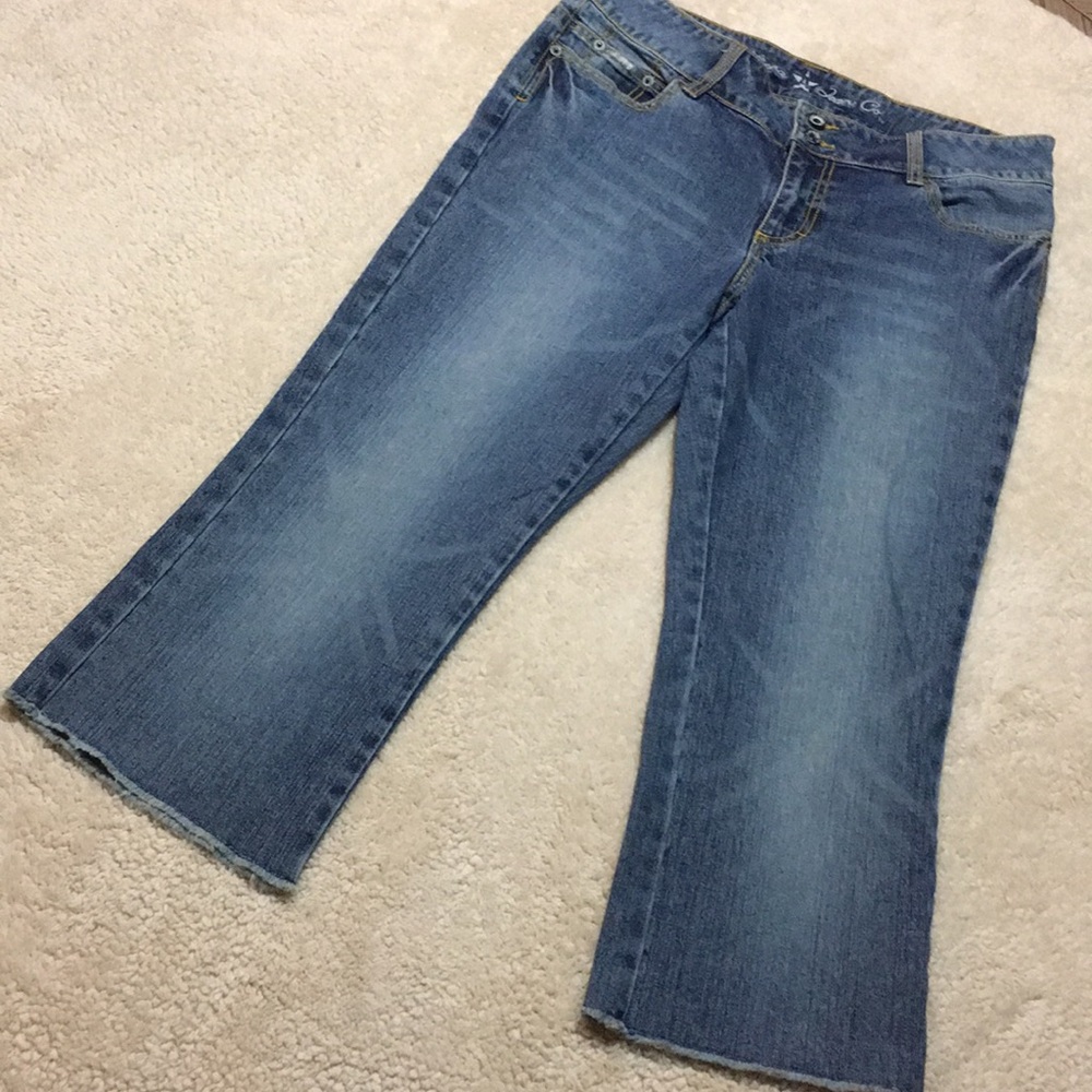 LOOSE FIT JEAN